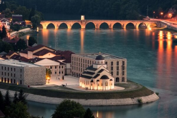 Drina’nın İzinde: Doğu Bosna’nın kahramanları, tarihi ve doğal güzellikleri