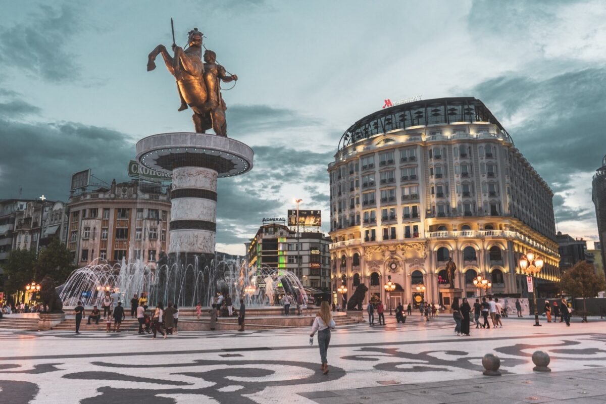 Kosova, Makedonya, Arnavutluk, Karadağ, Bosna Hersek 5 gece 6 gün